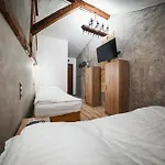 Hostal складъ *